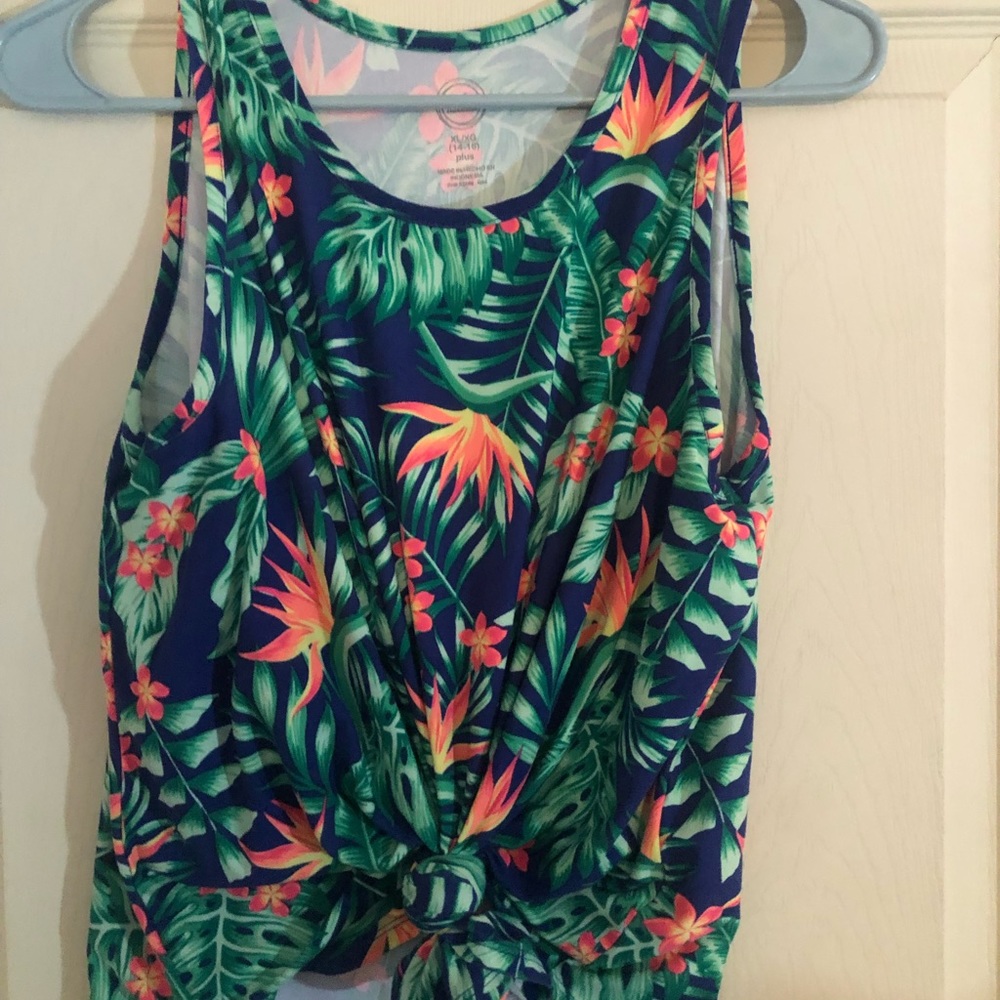 Hawaiian top
